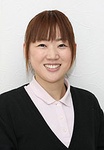 東保 美保（歯科助手）